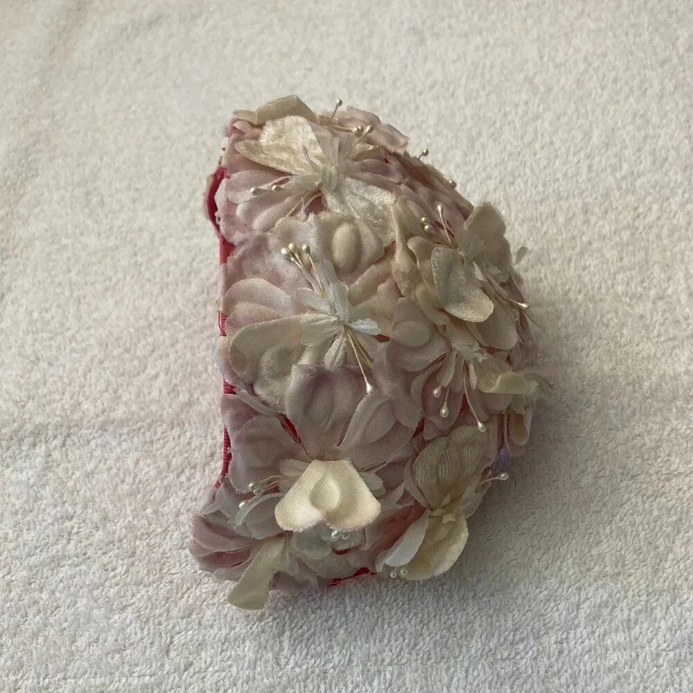 Vintage 1950's Pink and White Floral Fascinator Hat